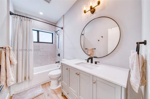 9200 SW 178th St, Palmetto Bay FL - photo 15 of 25