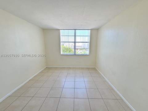 496 NW 165th St Rd D-409, Miami FL - photo 14 of 24
