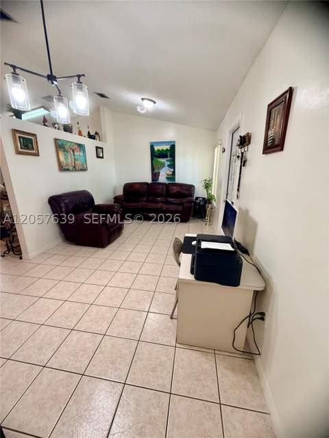 18300 SW 143rd Ct, Miami FL - photo 8 of 32
