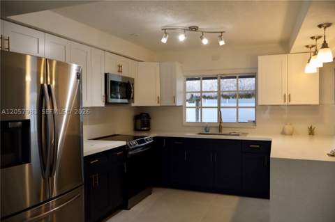 19730 NW 3rd Ct, Miami Gardens FL - photo 12 of 30
