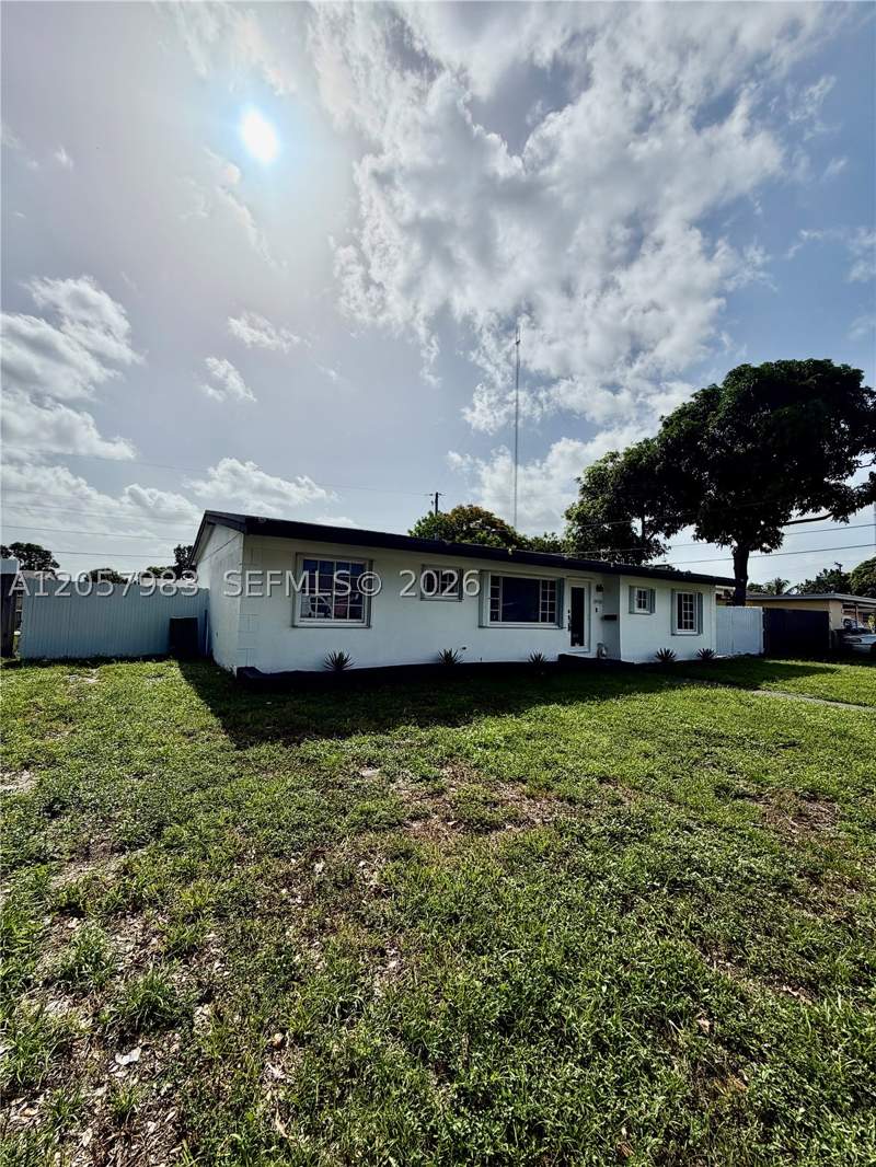 3 bedroom SingleFamilyResidence at 19730 NW 3rd Ct, Sierra Mirada, Miami Gardens — photo 3
