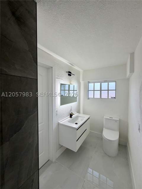 19730 NW 3rd Ct, Miami Gardens FL - photo 9 of 30