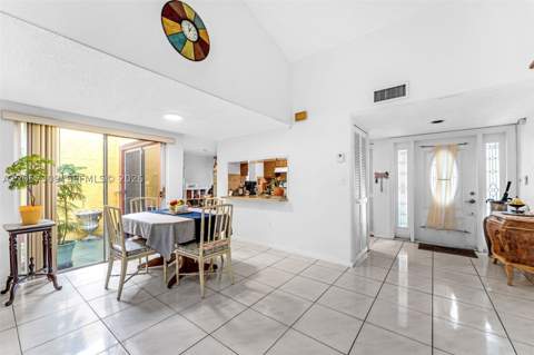 1304 Redstart Ct, Homestead FL - photo 12 of 21