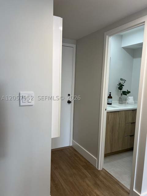 251 174th St 1215, Sunny Isles Beach FL - photo 16 of 37