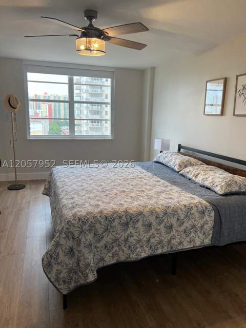 251 174th St 1215, Sunny Isles Beach FL - photo 19 of 37