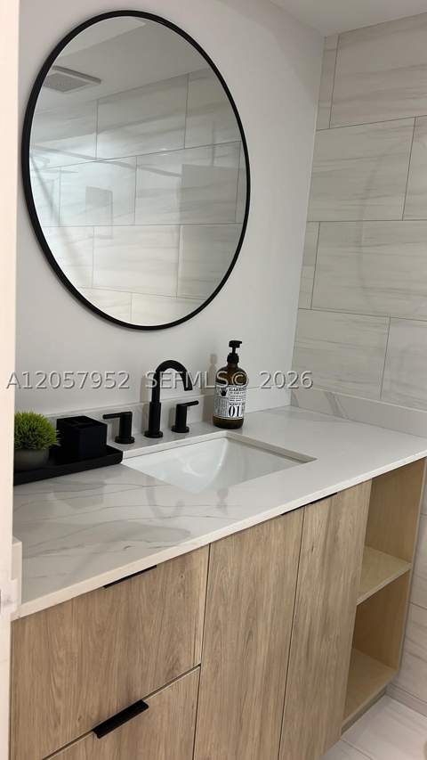 251 174th St 1215, Sunny Isles Beach FL - photo 24 of 37