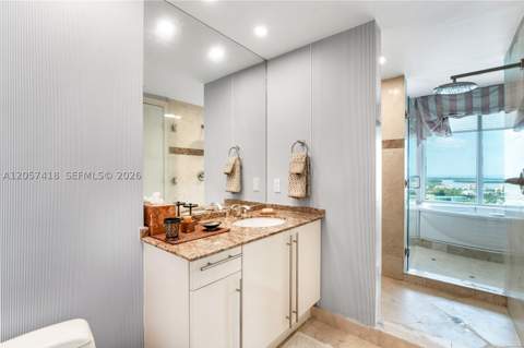1000 S Pointe Dr 2501, Miami Beach FL - photo 17 of 48