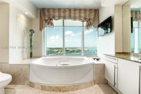 1000 S Pointe Dr 2501, Miami Beach FL - photo 18 of 48