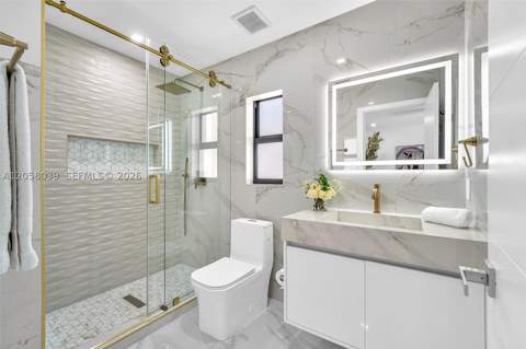 8820 SW 182nd Ter, Palmetto Bay FL - photo 14 of 22