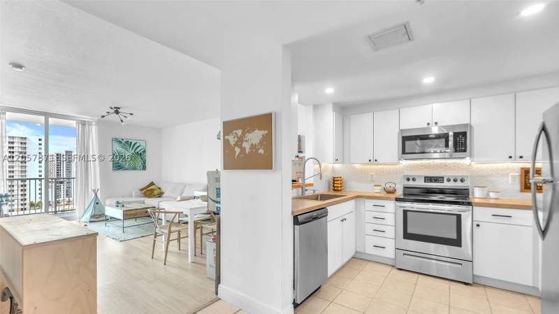 1 bedroom Condominium at 1250 S Miami Ave 1307, Vue At Brickell Condo, Miami — photo 5