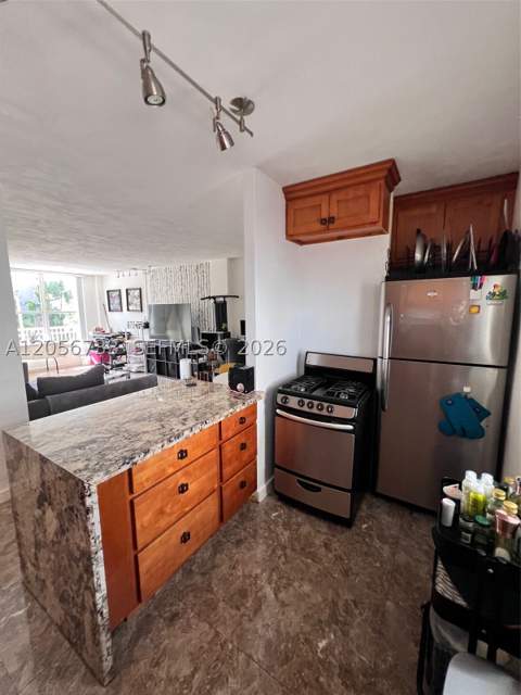 1300 Lincoln Rd D304, Miami Beach FL - photo 19 of 29