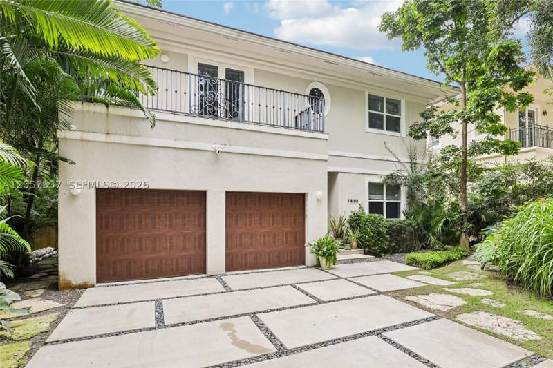 4 bedroom SingleFamilyResidence at 7830 SW 48th Ct, Granada Park, Miami — photo 3