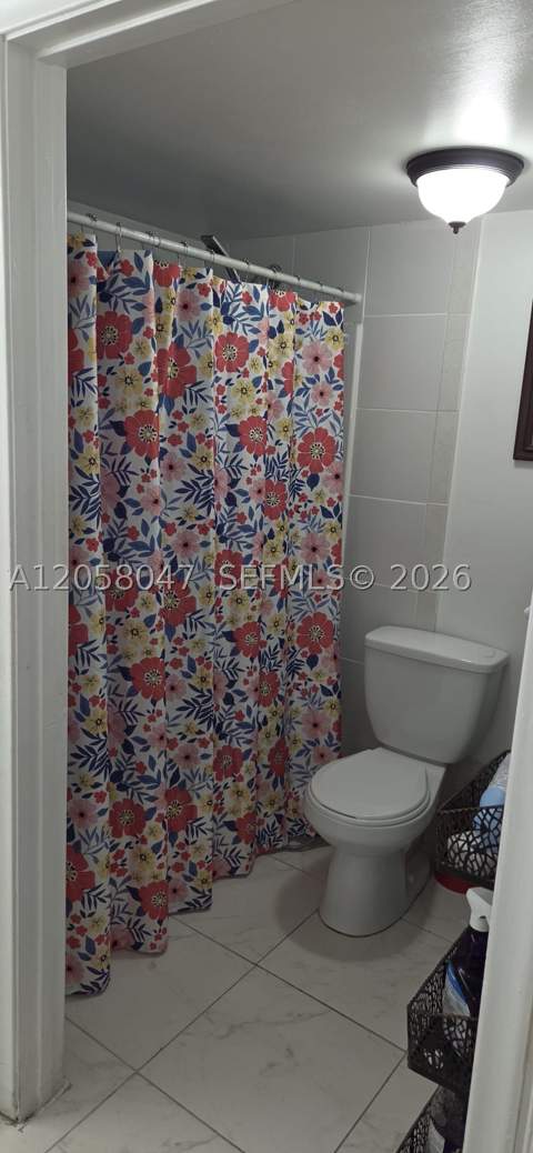 9688 Fontainebleau Blvd 502, Miami FL - photo 9 of 14