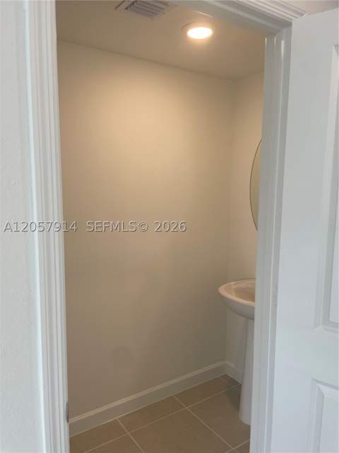 1351 SE 7th Ter, Homestead FL - photo 15 of 19