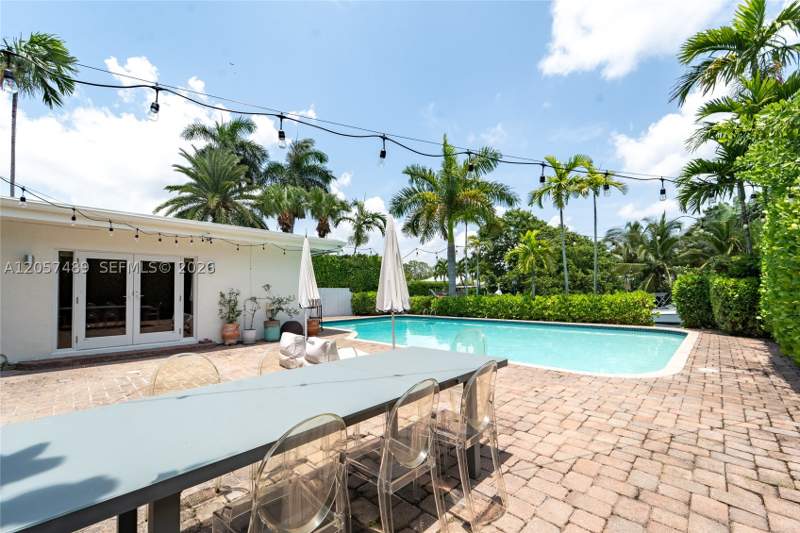 4 bedroom SingleFamilyResidence at 1777 Daytonia Rd, Biscayne Point, Miami Beach — photo 4