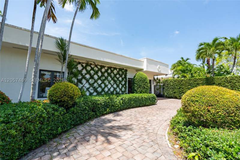 4 bedroom SingleFamilyResidence at 1777 Daytonia Rd, Biscayne Point, Miami Beach — photo 5