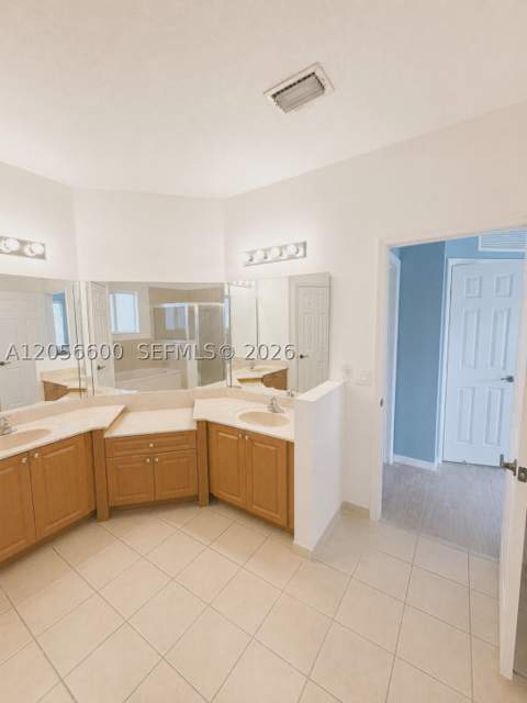 1690 SE 24th Ct, Homestead FL - photo 13 of 21