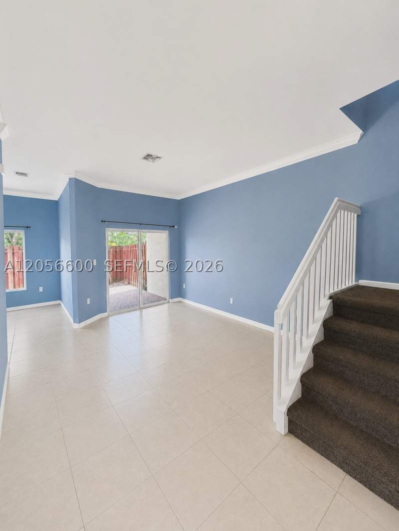 3 bedroom Townhouse at 1690 SE 24th Ct, Keys Gate, Homestead — photo 2