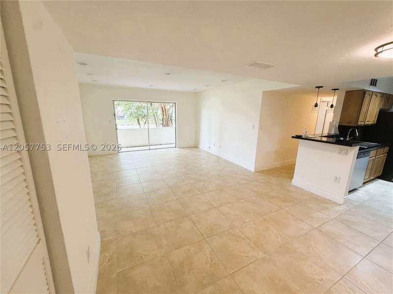 3 bedroom Condominium at 7483 SW 82nd St A102, Dadeland Capri Condo, Miami — photo 5
