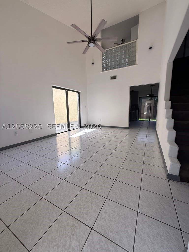 4 bedroom SingleFamilyResidence at 14720 SW 106th Ter, Juniper At The Hammocks, Miami — photo 4
