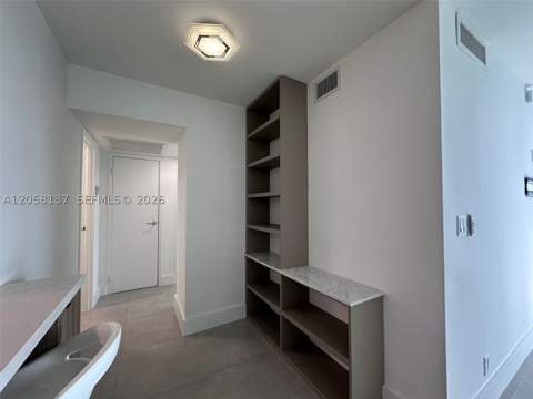 100 Bayview Dr 317, Sunny Isles Beach FL - photo 19 of 30