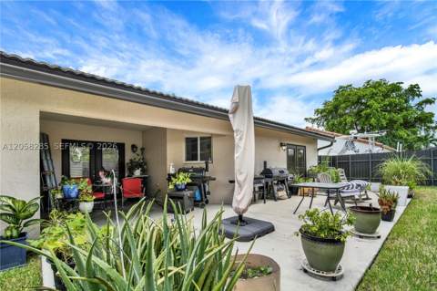 20533 SW 132nd Ave, Miami FL - photo 22 of 25