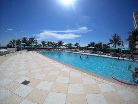 100 Lincoln Rd 602, Miami Beach FL - photo 22 of 32