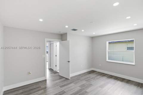 2288 W 4th Ct, Hialeah FL - photo 20 of 31