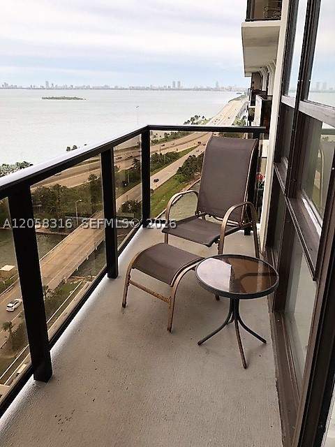 2 bedroom Condominium at 600 NE 36th St T1, Charter Club Condo, Miami — photo 2