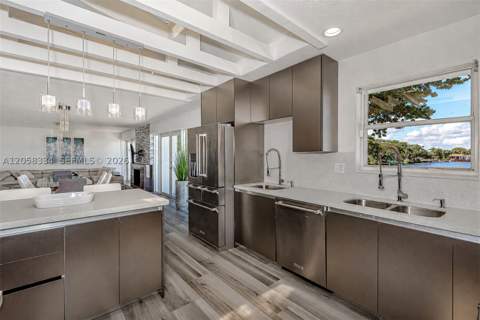 20950 NE 25th Ct, Aventura FL - photo 10 of 35