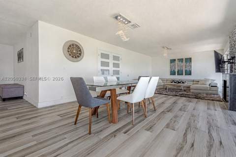 20950 NE 25th Ct, Aventura FL - photo 14 of 35