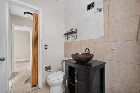 14621 Lincoln Boulevard, Miami FL - photo 14 of 31