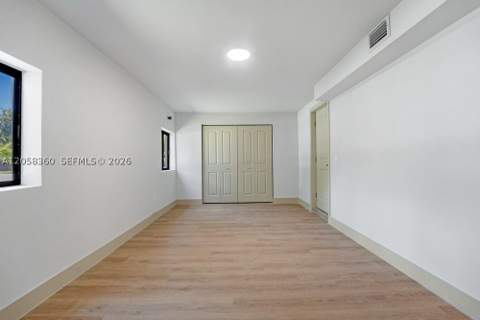 450 NW 140th St, Miami FL - photo 14 of 26