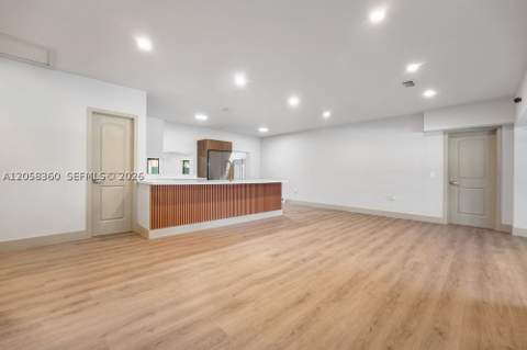 450 NW 140th St, Miami FL - photo 7 of 26