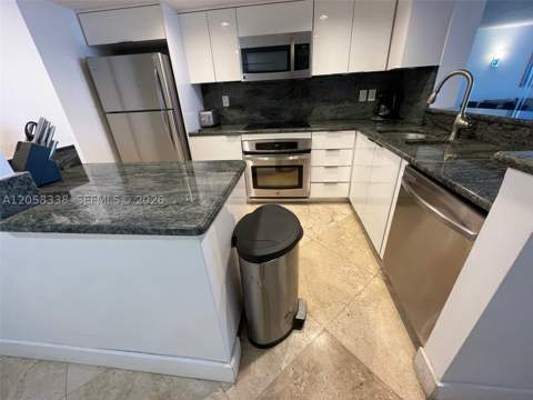 1717 N Bayshore Dr A-2548, Miami FL - photo 10 of 26