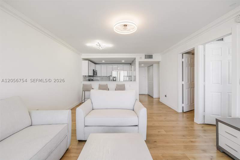 1 bedroom Condominium at 401 Ocean Dr 602, The Presidential Condo, Miami Beach — photo 5