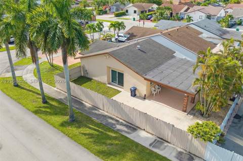 1616 SW 137th Pl, Miami FL - photo 13 of 47