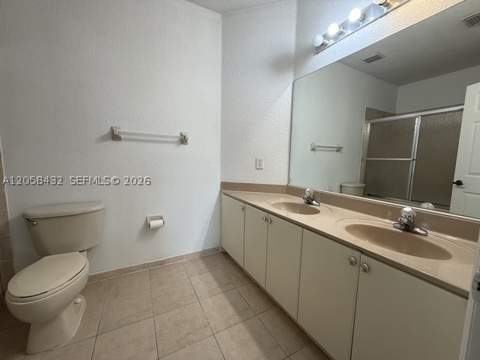 11419 NW 76th Ter, Doral FL - photo 13 of 28