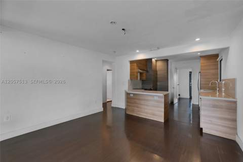 7020 NE 5th Ave, Miami FL - photo 11 of 55