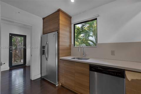 7020 NE 5th Ave, Miami FL - photo 18 of 55