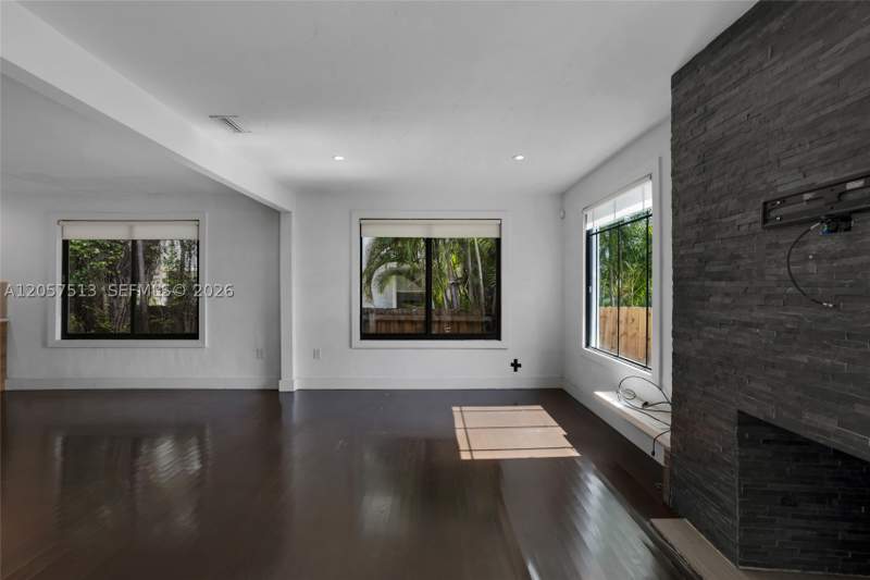 2 bedroom SingleFamilyResidence at 7020 NE 5th Ave, Baywood, Miami — photo 5