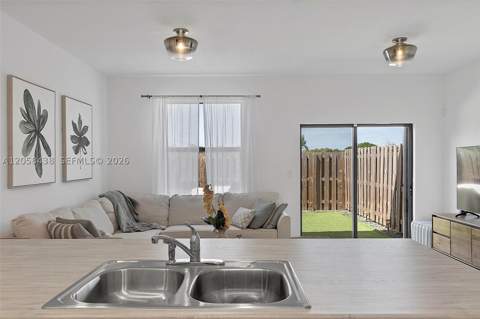 10085 SW 228th Ter, Miami FL - photo 20 of 60