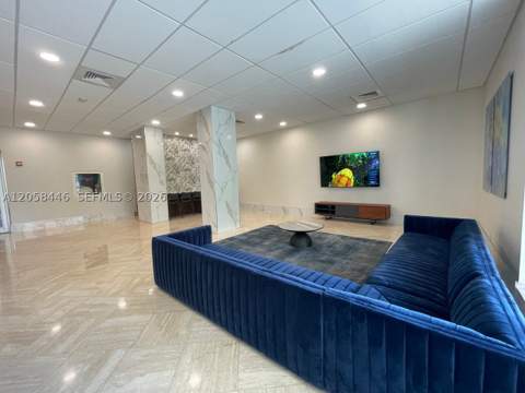 250 174th St 1607, Sunny Isles Beach FL - photo 6 of 17