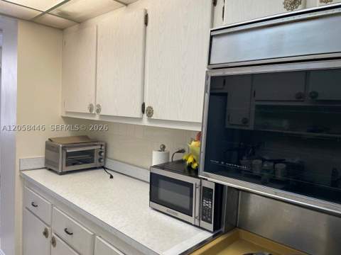 250 174th St 1607, Sunny Isles Beach FL - photo 9 of 17