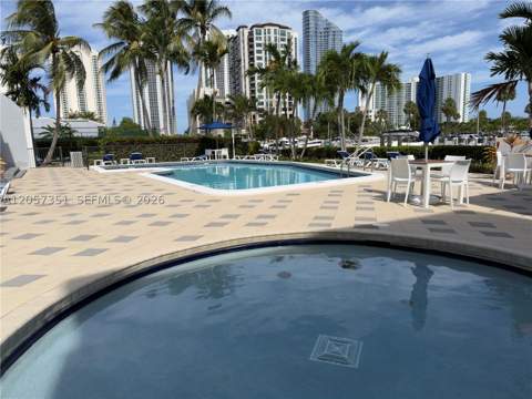 329 Poinciana Dr 909, Sunny Isles Beach FL - photo 11 of 26