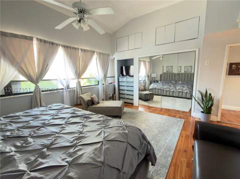 329 Poinciana Dr 909, Sunny Isles Beach FL - photo 14 of 26
