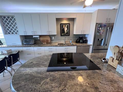 100 Lincoln Rd 542, Miami Beach FL - photo 19 of 82