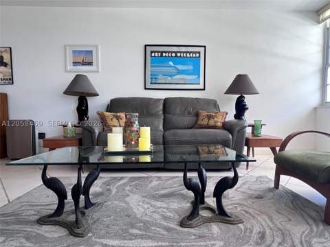100 Lincoln Rd 542, Miami Beach FL - photo 9 of 82