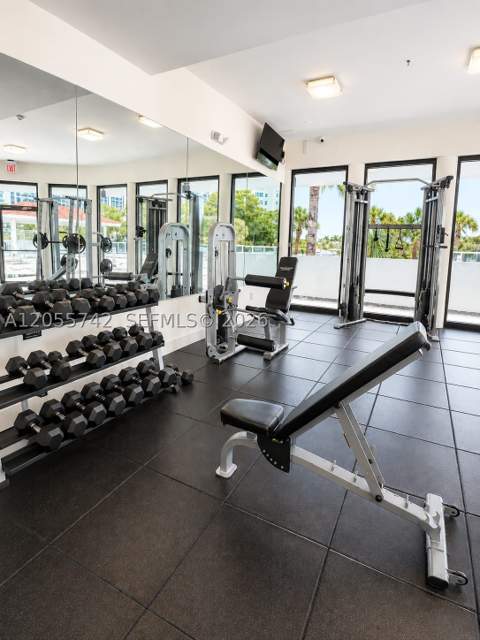 20515 E Country Club Dr 2141, Aventura FL - photo 18 of 19