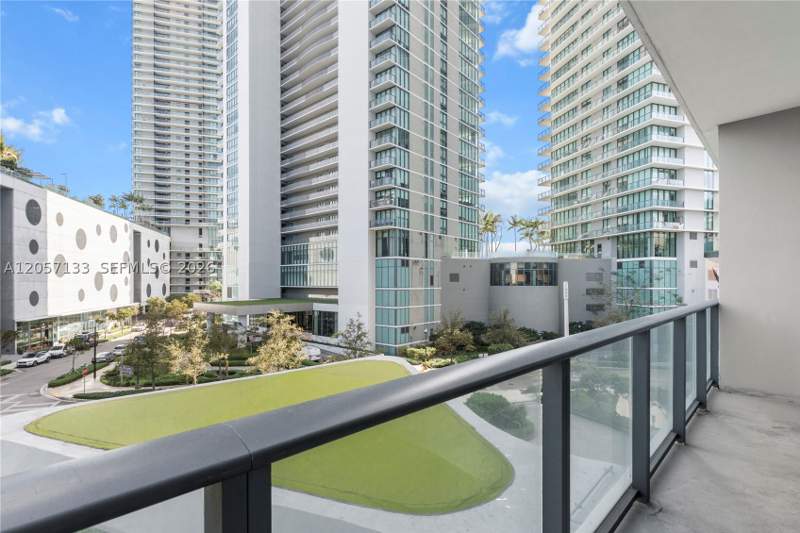 1 bedroom Condominium at 501 NE 31st St 203, Paraiso Bayviews Condo, Miami — photo 5